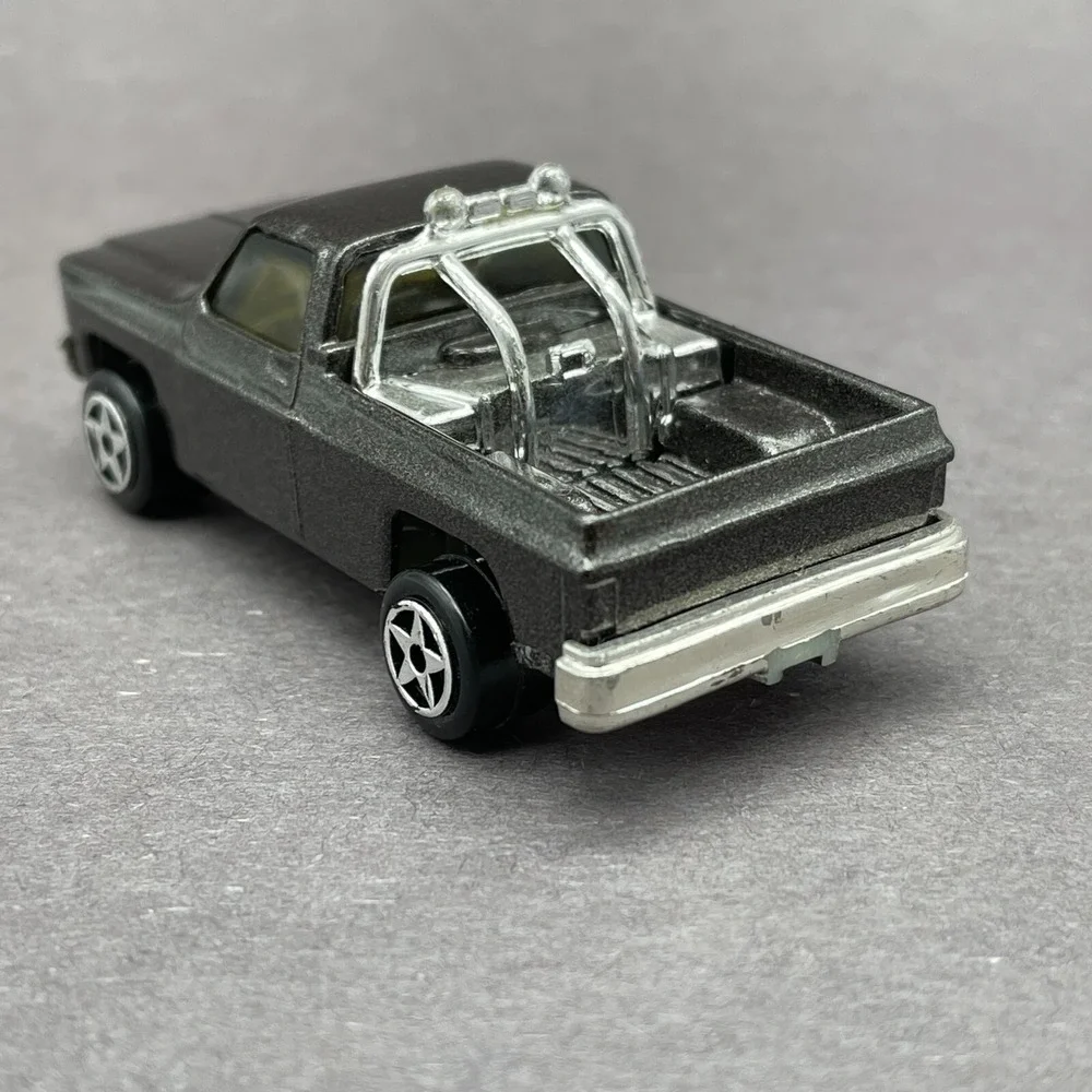 Vintage ERTL Chevrolet Chevy GMC Pickup Truck Metallic Black Diecast 1/64 Scale‎